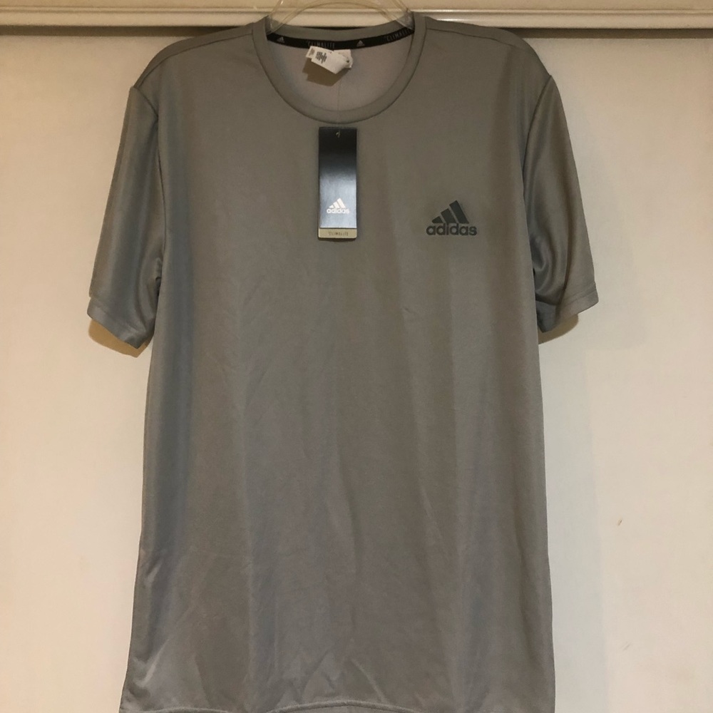 😍 New!! Adidas men’s Climalite tee Large
